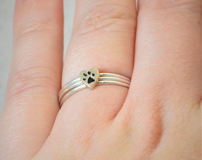 Silver Dog Print Ring, Pet Jewelry, Monogram Heart Ring, Silver Heart Ring, Personalized Heart Ring, Sterling Heart Ring, Silver Ring