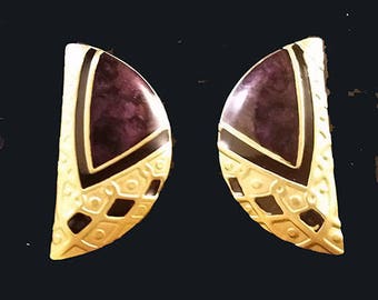 NO SHIPPING CHARGES U.S.A...Vintage Edgar Berebi Enamel Gold Tone Earrings