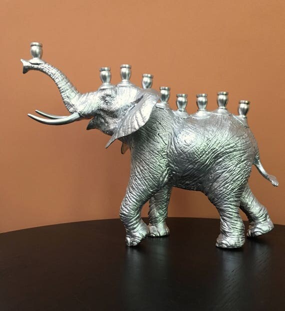 Menoraphant elephant menorah