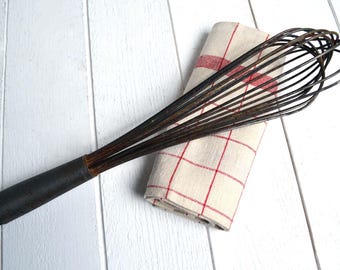Large Antique Industrial Hand Whisk French Professional Restaurant Kitchen Vintage Wire Balloon Egg Beater