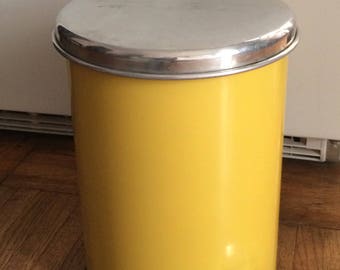 Vintage Mid Century Lincoln Beautyware Metal Step-On Trash Can - Beauty Can By Lincoln Metal - Model L-12- Yellow - Foot Pedal Garbage Can
