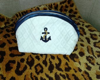 Nautical Navy and white travel troussette