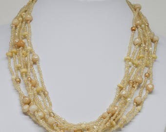 ROCOCO SHELL NECKLACE MULTI main image 1