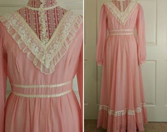 1970s Pink Victorian Style Gunne Sax Dress SIze M