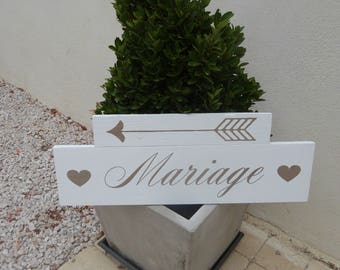 Panneau pour mariage avec flèche. Flèche mariage . Déco mariage flèche