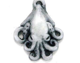 Cephalopod Pendant (Porcelain't Iron)