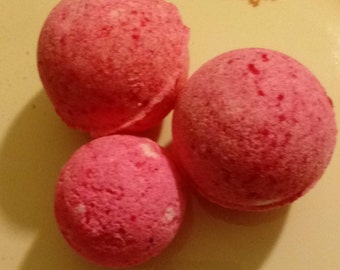 Japanese Cherry Blossom Homemade Bathbombs set of 3