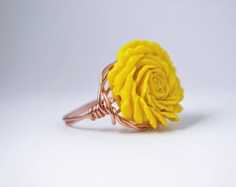 Wire Wrapped Rose Ring; Sunshine Yellow (Copper Band)