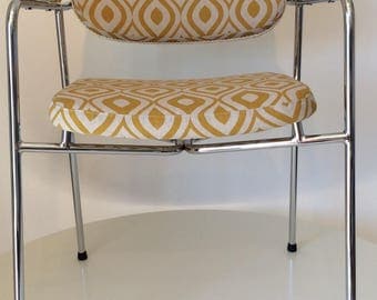 Refurbished Vintage conference chair