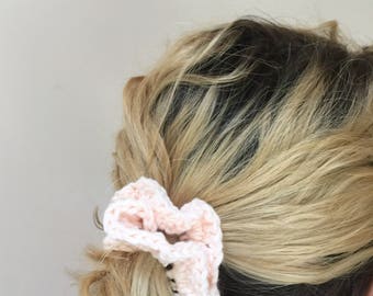 Double Ruffle Crochet Scrunchie Pattern