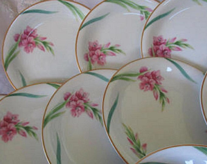 Vintage Noritake RC Nippon Toki Kaisha Fine China Porcelain Dinner Plate Mid Century Pink Flowers Gold Rim 5141