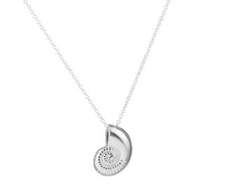 Silver Plated Ariel Voice Little Mermaid Ursula Shell Necklace Pendant 18 inch Chain Lobster Clasp Cosplay Disney World Disneyland Outfit