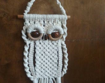 Oh my! Isn't He Cute Macrame Owl
