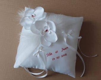 Personalized ring bearer wedding pillow, blanc(ou ivoire) cushion