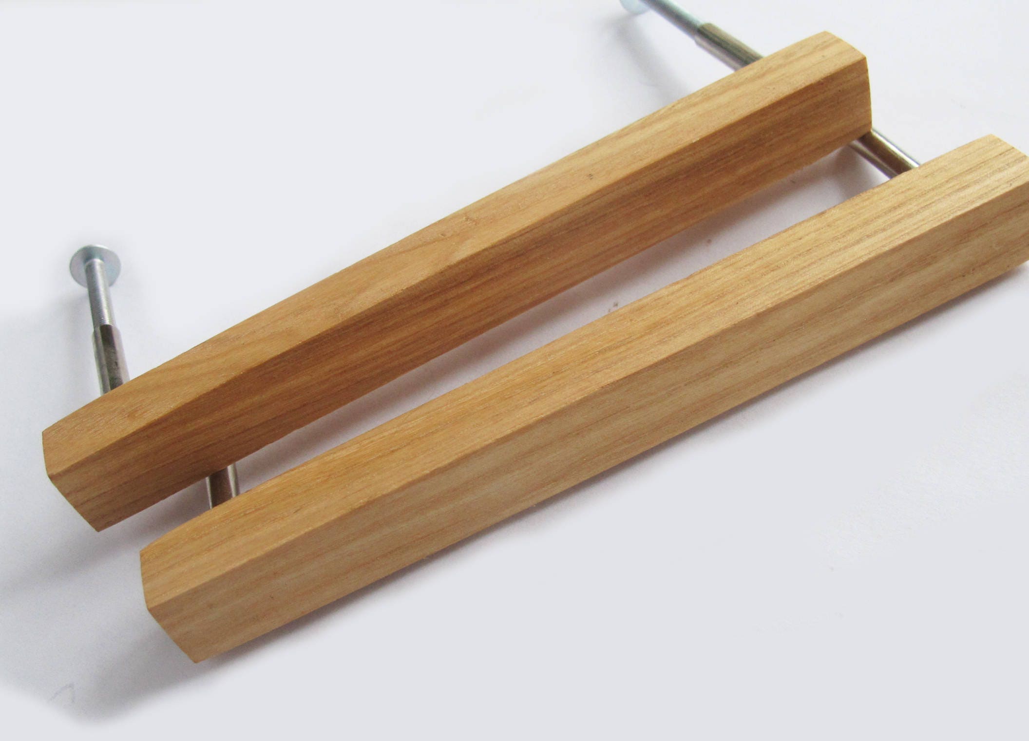 Wooden Drawer Pulls, Set of 2 Oak Wood Drawer Handles, Modern