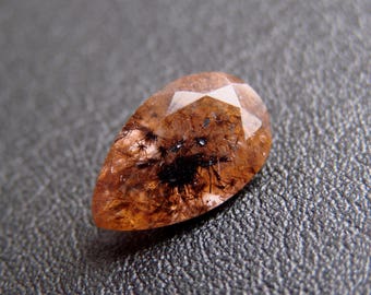 SUPER SEVEN Melody Stone pear cut 3 cts (KP1)