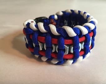 Patriotic hex nut paracord bracelet
