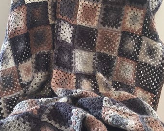 Crochet Blanket - Granny Square Blanket - 110 x 125cm