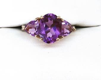 9ct Gold Amethyst Ring