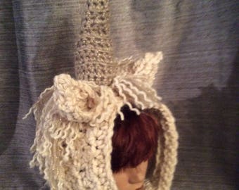 Unicorn hat scarf hoodie cap hand knitted quebec