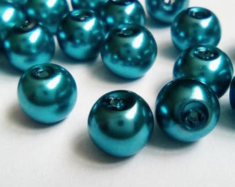 20 mother of Pearl 8mm blue opaque glass beads