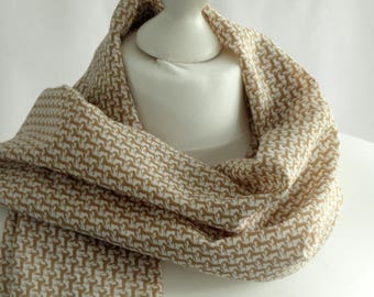 Horse print scarf, Elegant horse print scarf, Beige horse scarf, Gift for horse lover, Lightweight scarf, Fashion scarf, Shawl