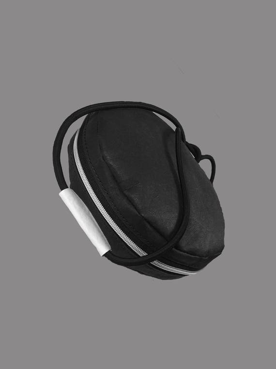 LARGO 2.0 ROUND black Designer handbag made of Jacron minimalistic Design