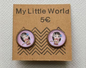 Small Hawaiian earrings