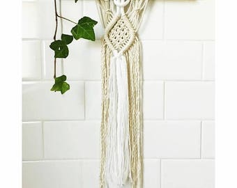 Diamond fringe macrame hanging