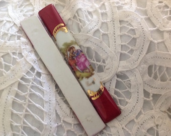 Old cabochon, 14 x 1, 5cm, in Limoges porcelain