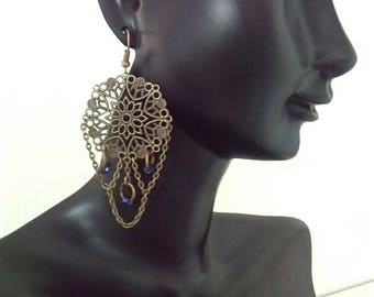 Dangling earrings - By Lily Creart'