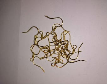20 finishes gold pierced earrings
