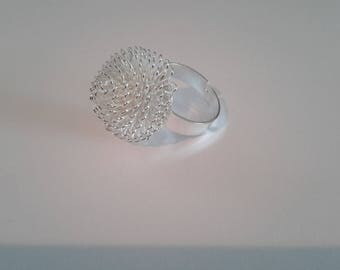 ring made of silver metal tassel