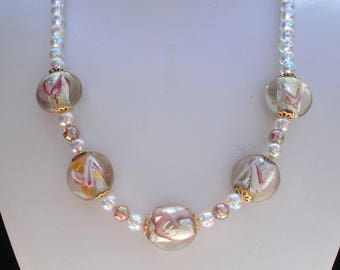 39 - Collier mariage transparent Lampwork Glass, Tulip flower beads
