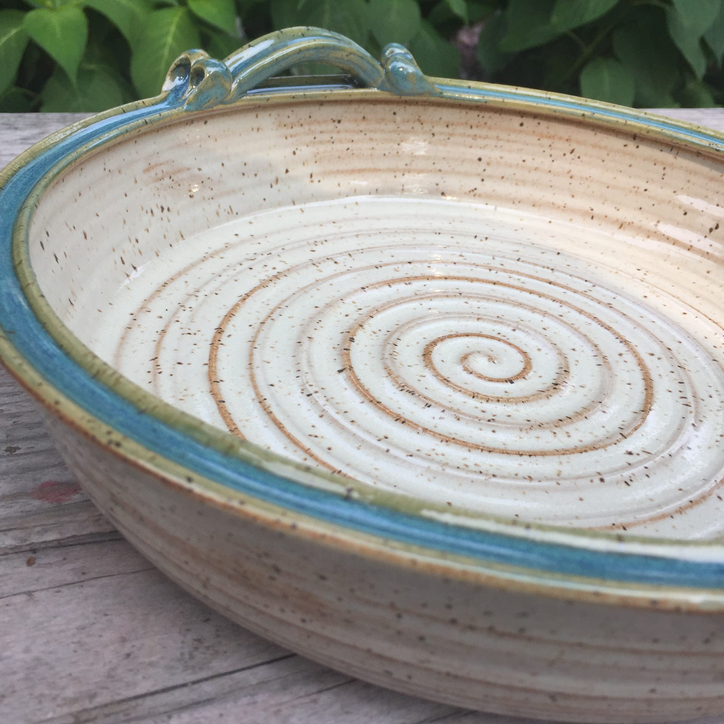 Ceramic Platter Shallow Serving Dish in toasted cream with