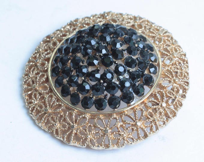 Black Crystal Brooch Gold Tone Filigree Karu Arke Vintage