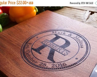 ON SALE Personalized Cutting Board, Engraved Cutting Board, Personalized Wedding Gift, Housewarming Gift, Anniversary Gift