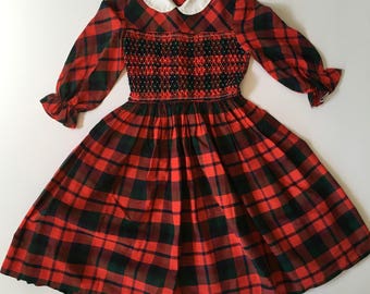 1950's Plaid Smocked Dress Peter Pan Collar (8)