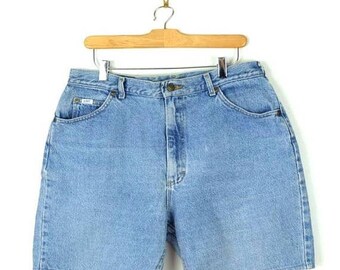 ON SALE Vintage Lee Light Blue Denim Shorts from 80's/W31*