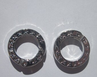 2 round 2 cm silver metal clasps (2045)