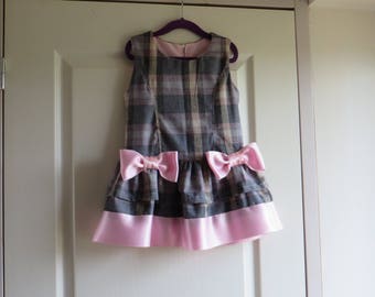 Little pinafore dress grey and Pink Plaid with Ruffles and bows (18-24 m)