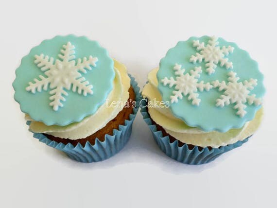 Snowflake Edible Cupcake Fondant Toppers, Winter Wonderland Party Deocr, Frozen Birthday, Wedding Cupcakes, Edible Snowflakes Decorations Il_570xn