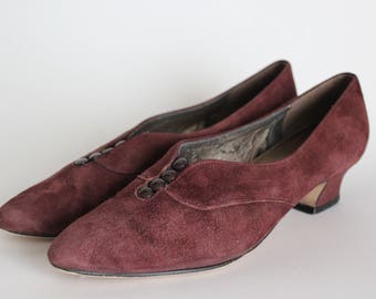Vintage Plum Naturalizer Kitten Heels