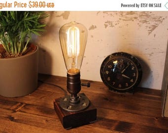 25% OFF SALE Unique Light - Table lamp - Steampunk Light - Industrial Lighting - Vintage Lamp - Edison Lamp - Rustic Lighting - Reading Desk