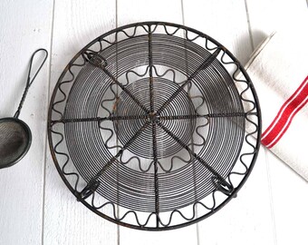 Vintage French Round Metal Wire Cake Cooling Rack Stand Rustic Country Kitchen