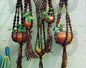 In FRENCH/EN FRANÇAIS: Modèle 70s vintage pour support/jardinière en macramé pdf téléchargeable
