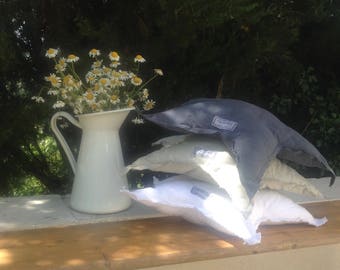 Linen cushion star.