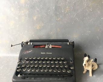 Clipper Typewriter, Smith Corona, Manual, portable, 40s, vintage