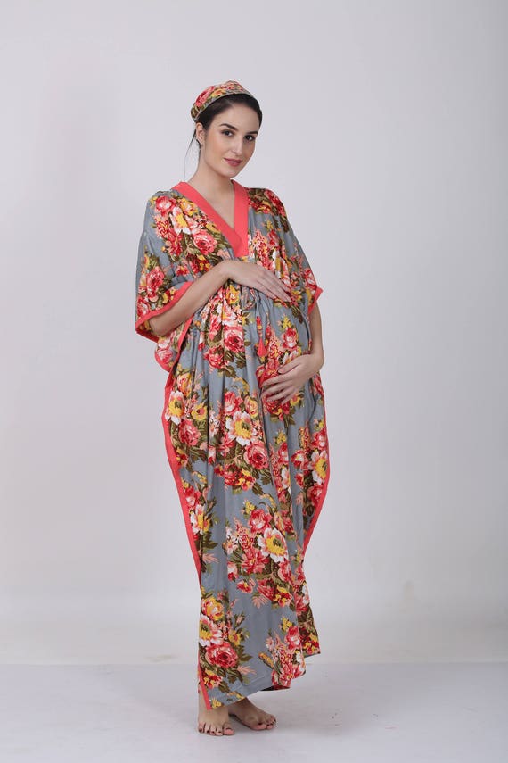 Comfortable maternity gown hospital gown delivery gown