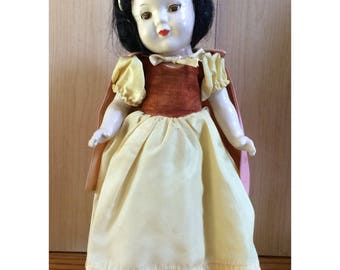 Madame Alexander Snow White - 13" Composition Doll - Tagged Original Outfit - Vintage 1930s Compo Doll - Black Mohair Wig - 52-11